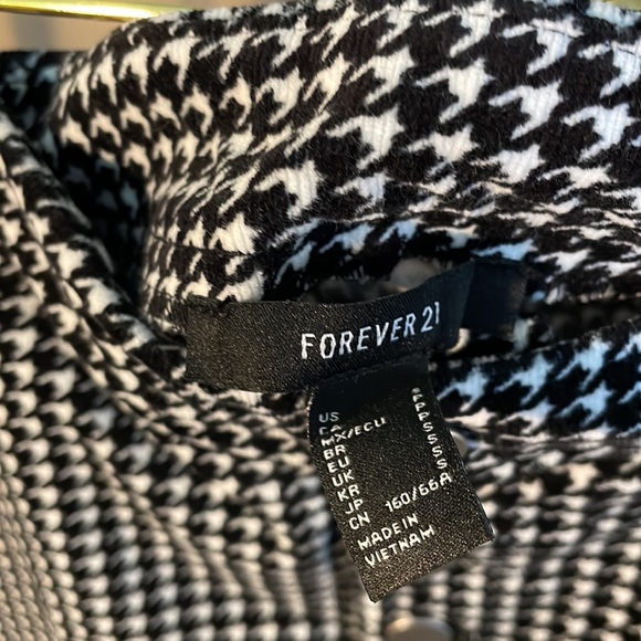 Houndstooth Mini Skirt Forever 21 S - Picture 5 of 5